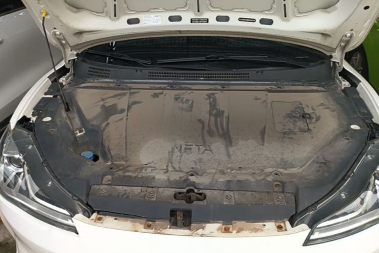 Used NETA V 2021 Standard Range Entertainment Version – Upgraded Model Engine Bay