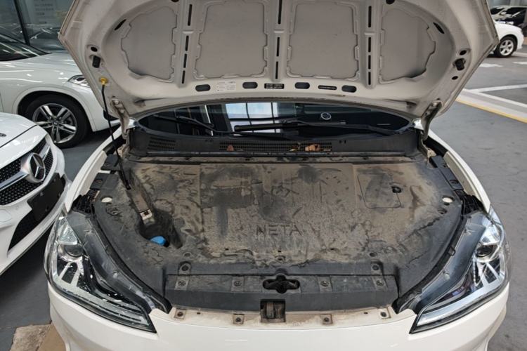 Used NETA V 2021 Standard Range Entertainment Version – Upgraded Model Engine Bay