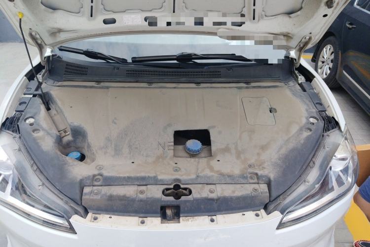 Used NETA V 2021 Long-Range Entertainment Edition Upgrade Model Engine Bay