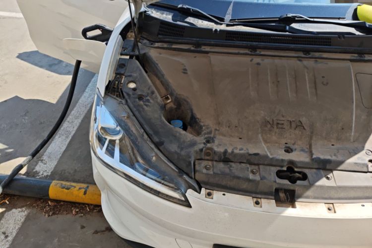 Used NETA V 2021 Standard Range Entertainment Version – Upgraded Model Engine Bay Right