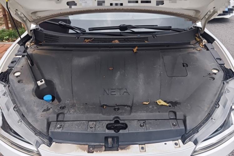 Used NETA V 2021 Standard Range Entertainment Edition Engine Bay
