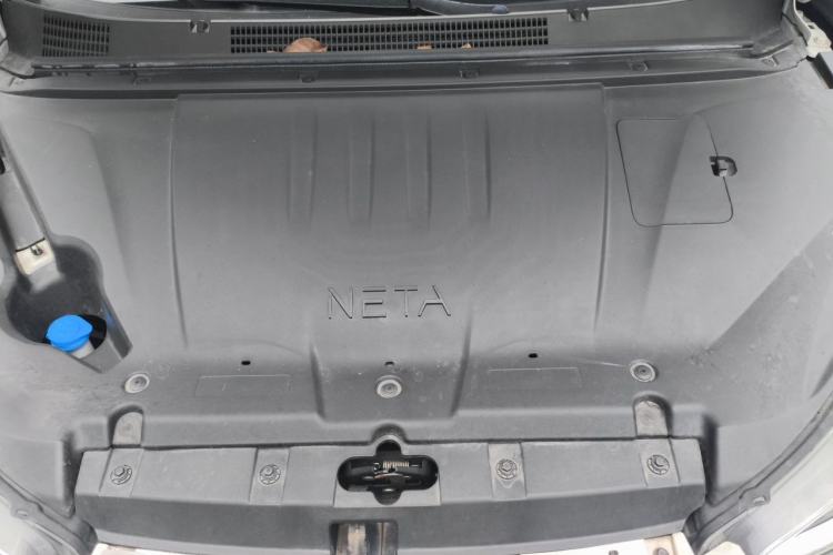 Used NETA V 2021 Standard Range Entertainment Version – Upgraded Model Engine Bay