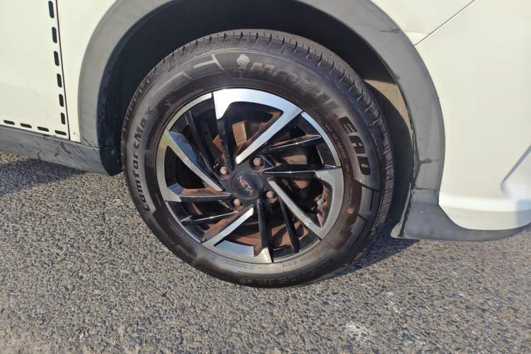 Used NETA V 2021 Long-Range Entertainment Edition Exterior 1
