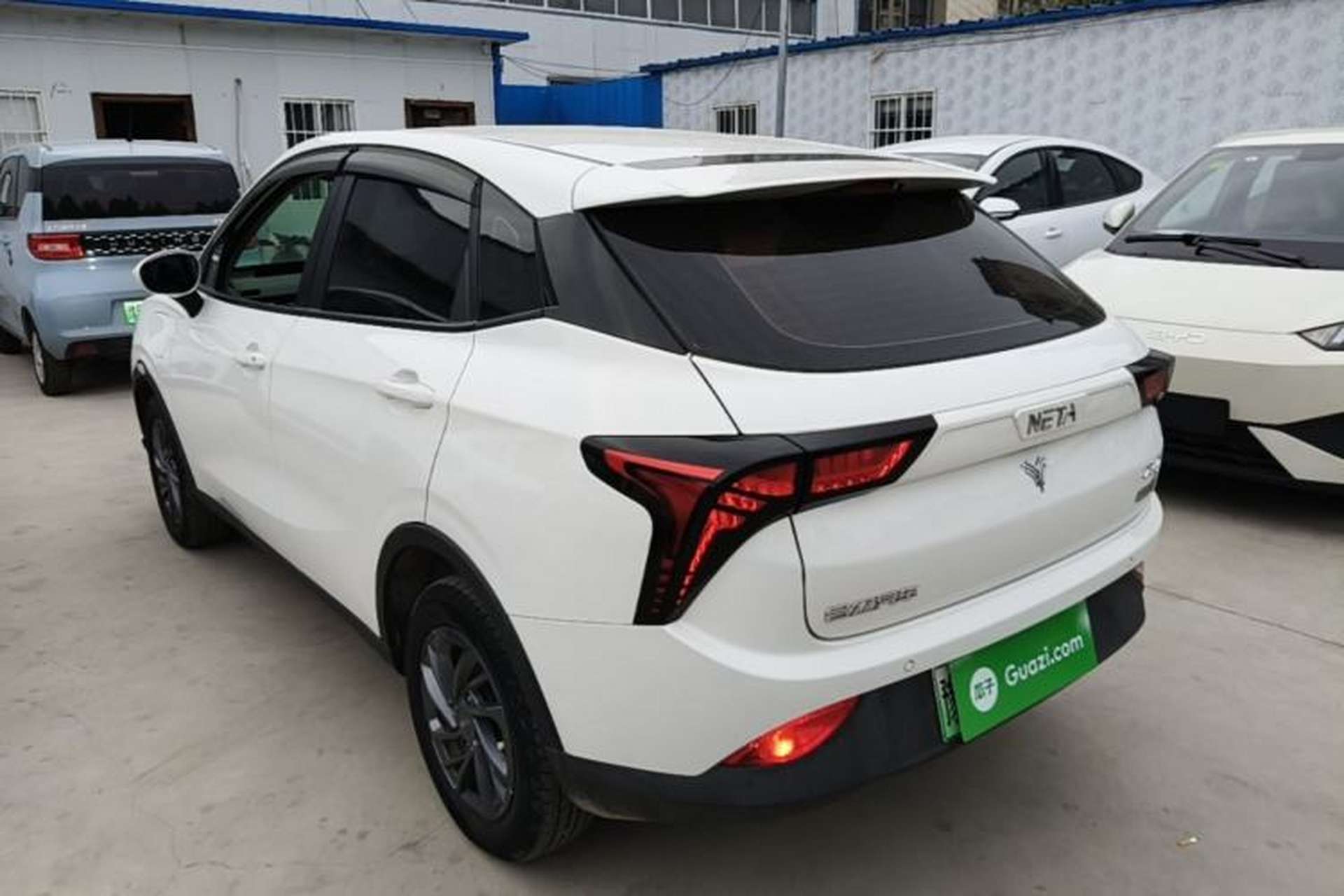 Used NETA V 2021 Standard Range Entertainment Edition Exterior 2