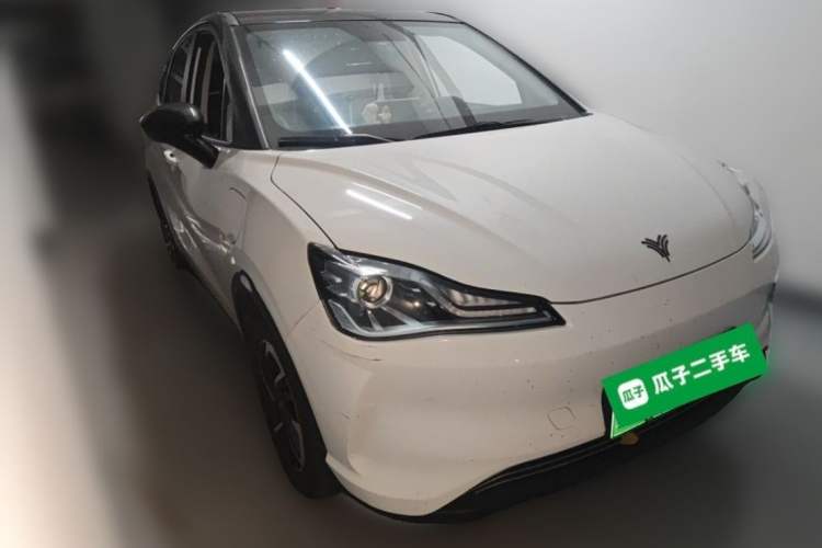 Used NETA V 2021 Long-Range Entertainment Edition Exterior 2