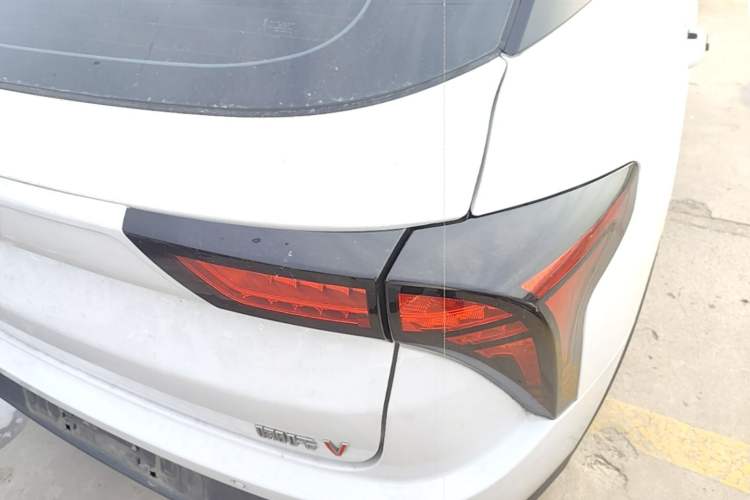 Used NETA V 2021 Standard Range Entertainment Version – Upgraded Model Exterior 3