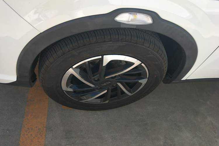Used NETA V 2021 Long-Range Entertainment Edition Upgrade Model Exterior 4