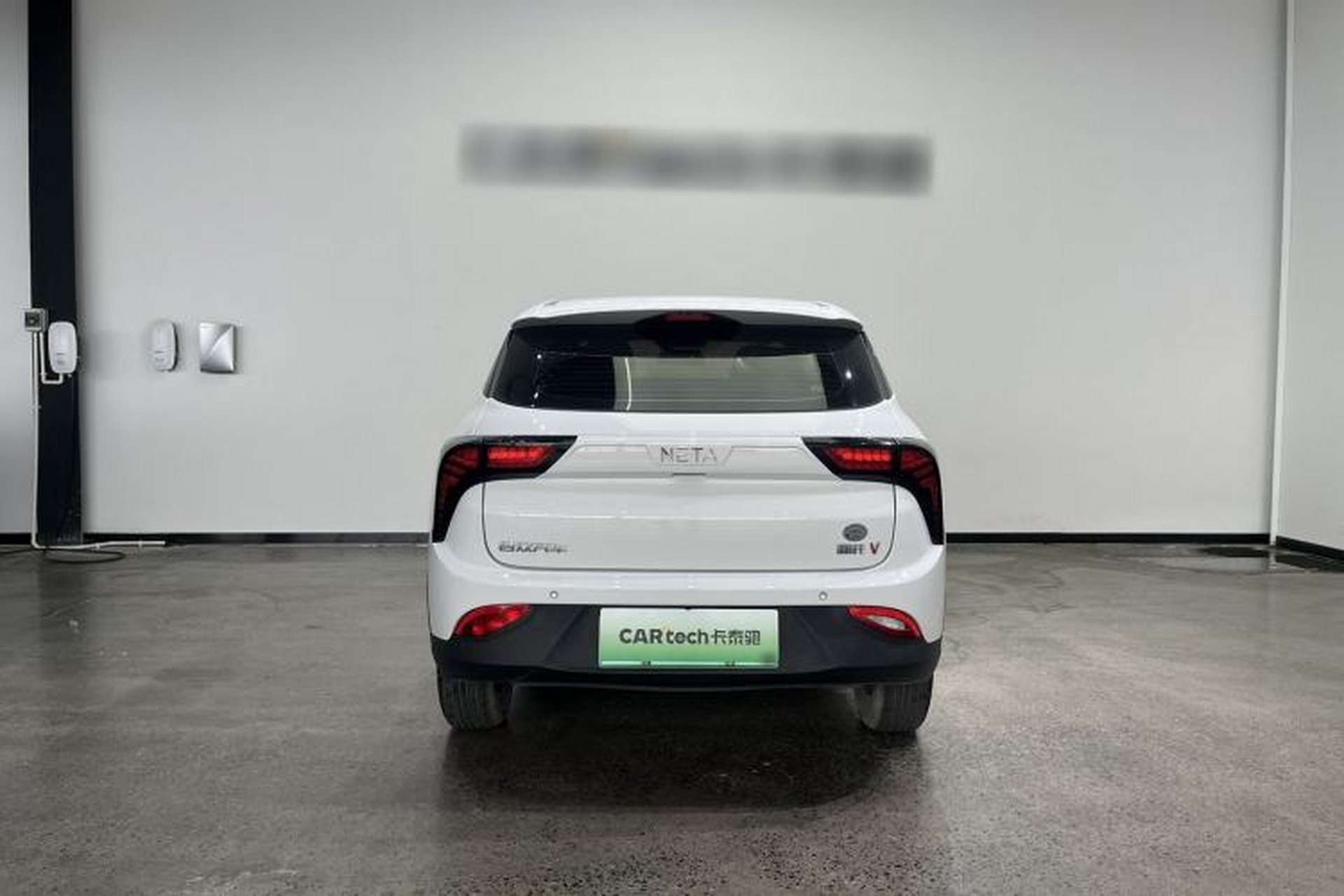 Used NETA V 2021 Standard Range Entertainment Edition Exterior 5