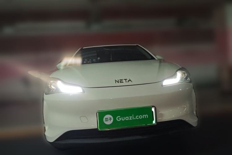 Used NETA V 2021 Standard Range Entertainment Version – Upgraded Model Front