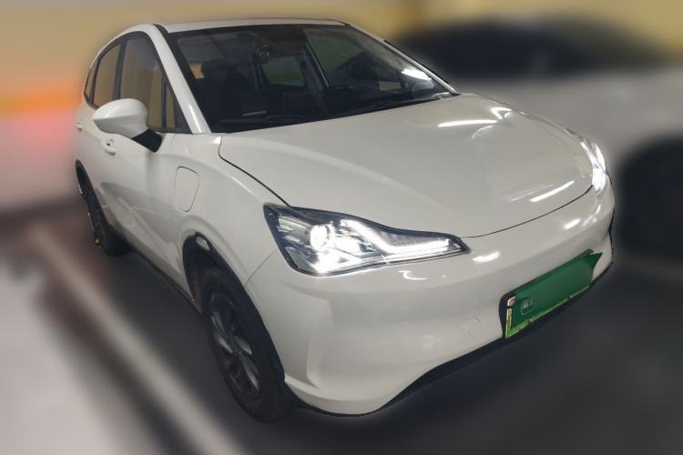 Used NETA V 2021 Standard Range Entertainment Edition Front Right 45 Deg