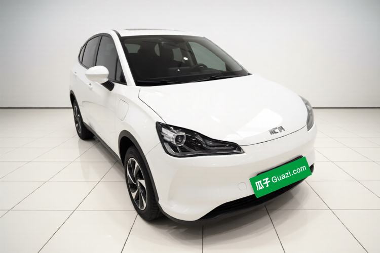Used NETA V 2021 Standard Range Entertainment Edition Front Right 45 Deg