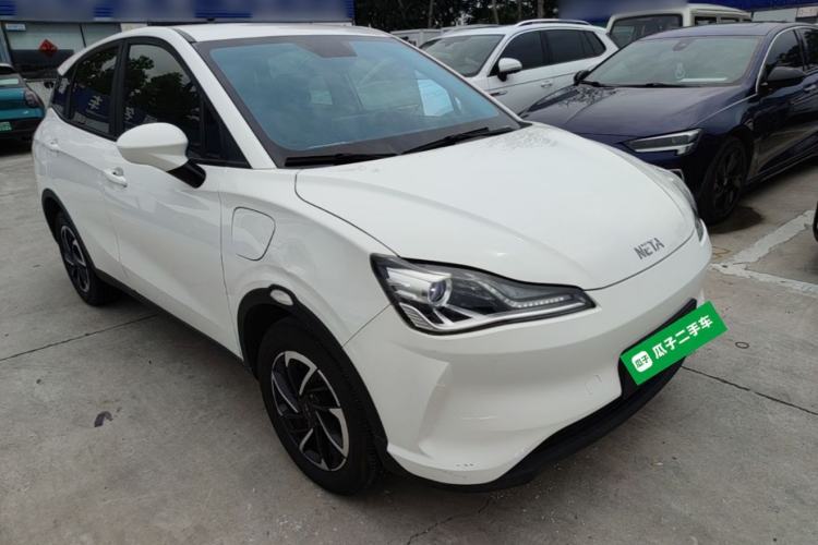 Used NETA V 2021 Long-Range Smart Edition Front Right 45 Deg