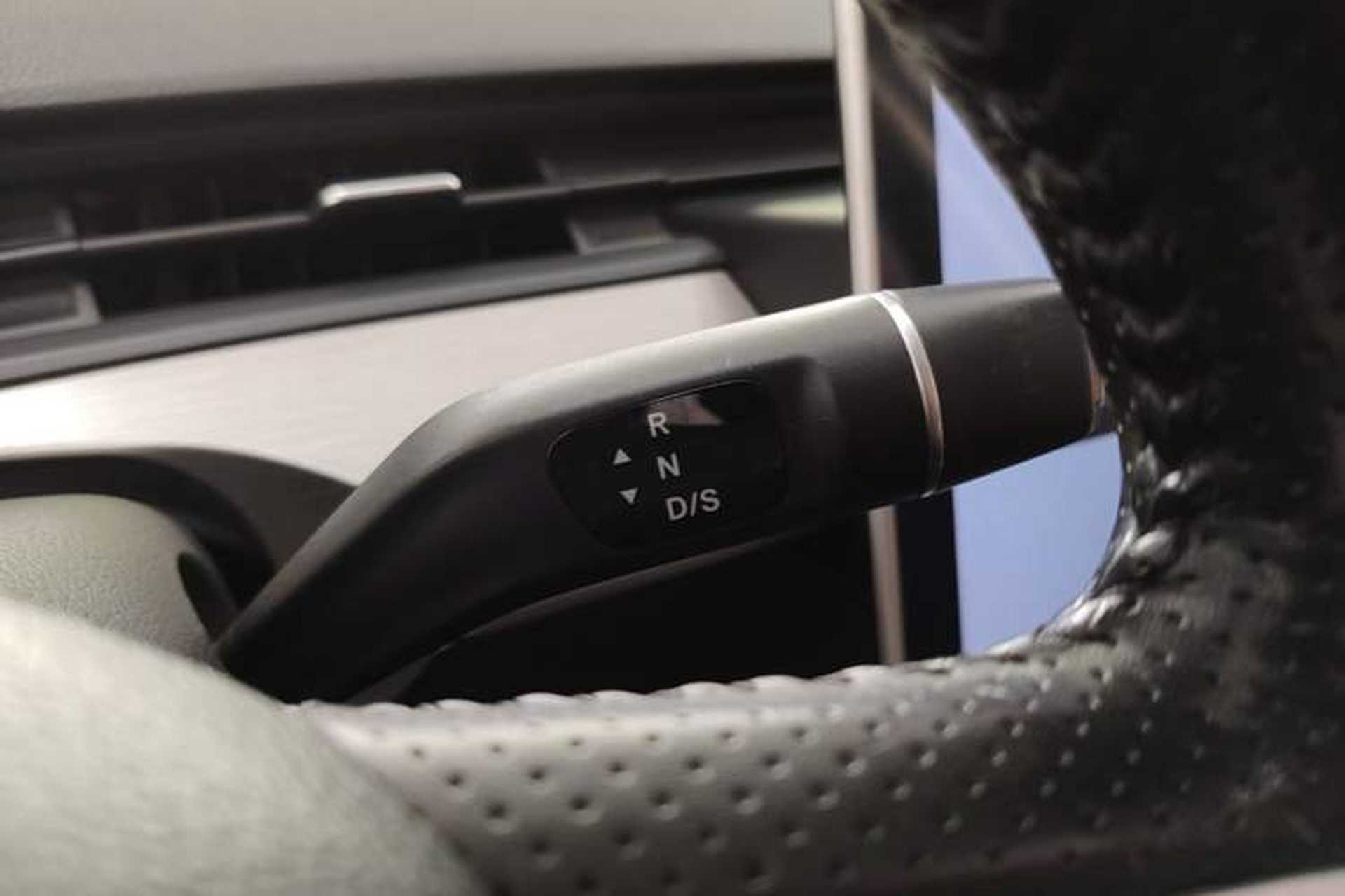 Used NETA V 2021 Standard Range Entertainment Edition Gear Lever