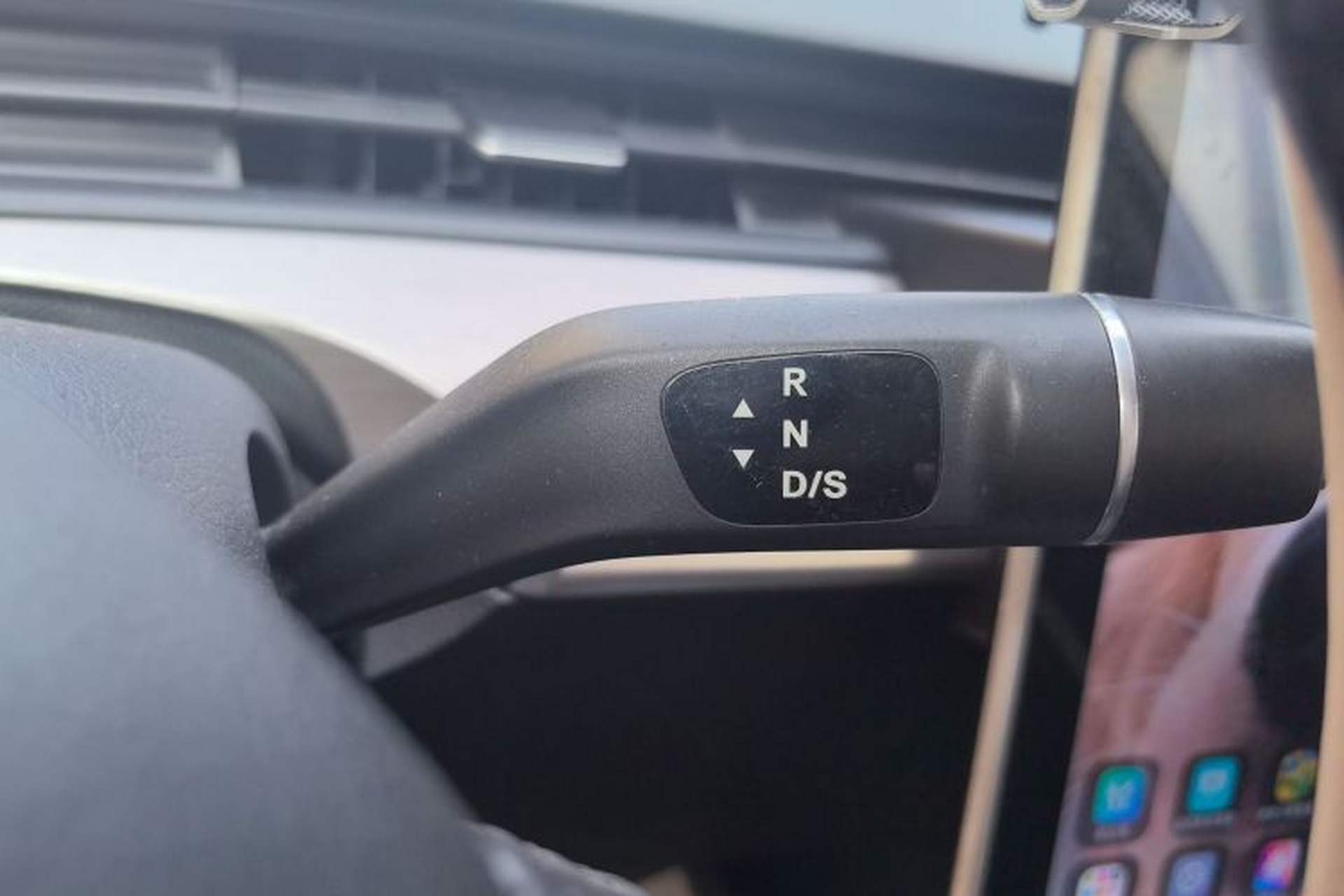 Used NETA V 2021 Standard Range Version Gear Lever