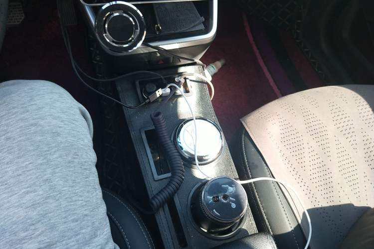 Used NETA V 2021 Long-Range Entertainment Edition Upgrade Model Gear Lever