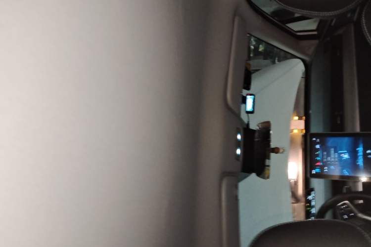 Used NETA V 2021 Standard Range Version Headliner