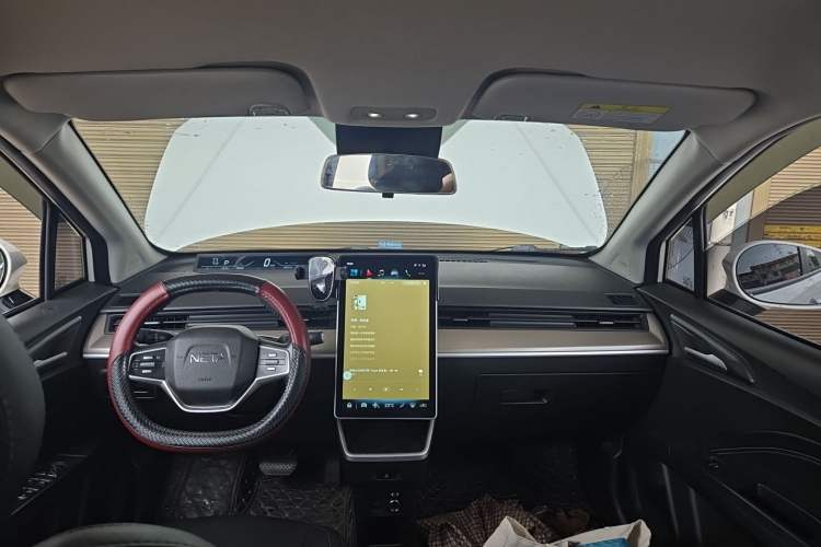 Used NETA V 2021 Long-Range Entertainment Edition Headliner