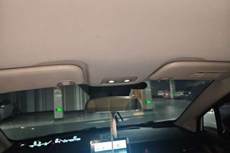 Used NETA V 2021 Standard Range Entertainment Version – Upgraded Model Headliner