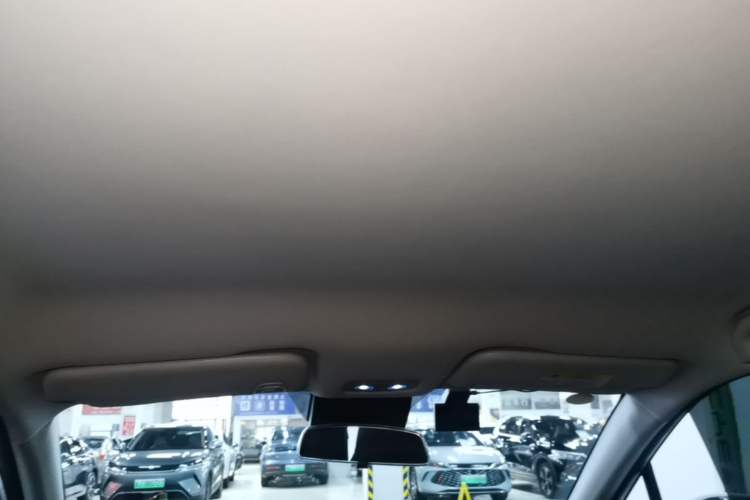 Used NETA V 2021 Standard Range Entertainment Version – Upgraded Model Headliner