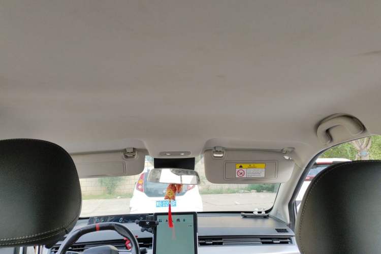 Used NETA V 2021 Long-Range Entertainment Edition Upgrade Model Headliner