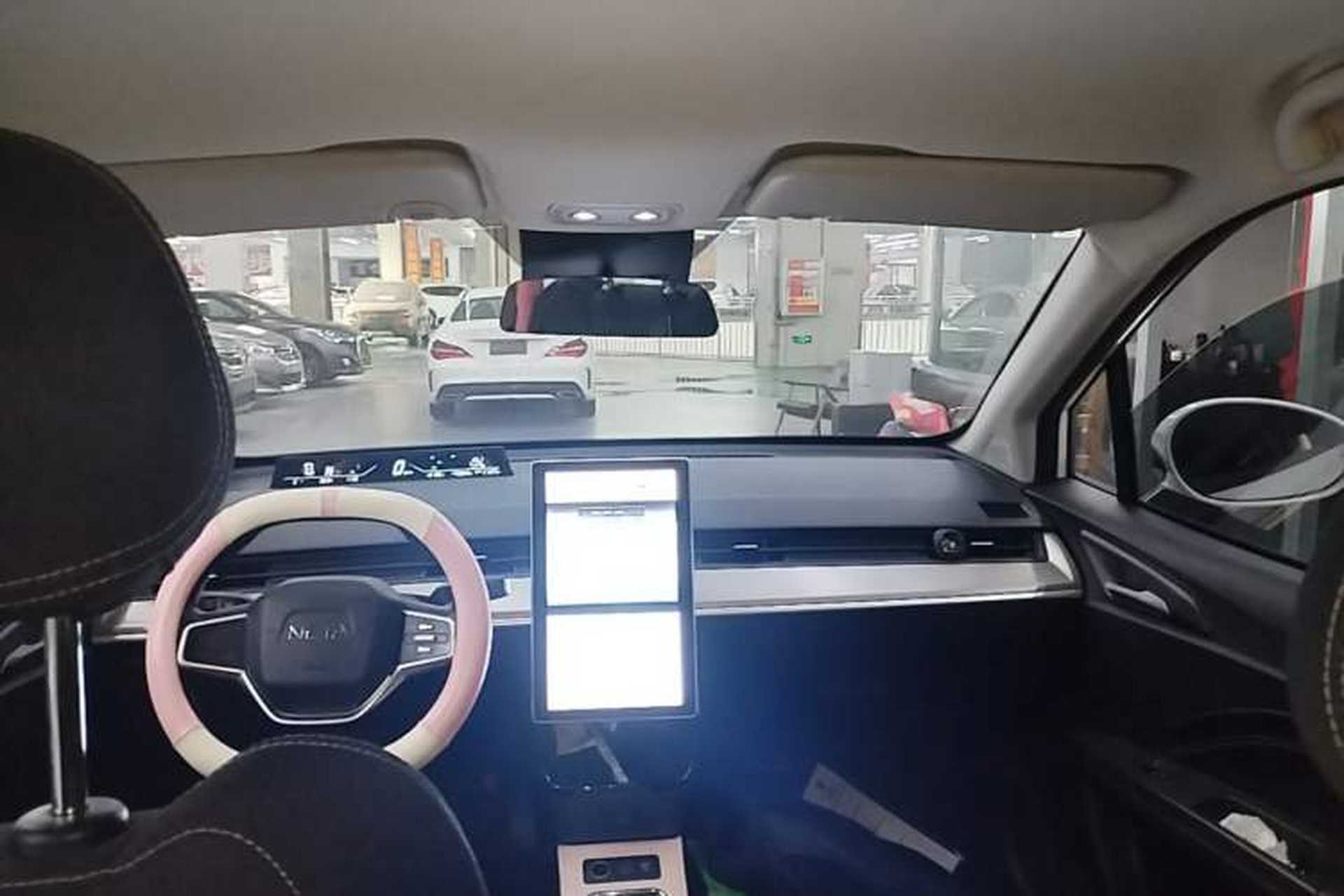 Used NETA V 2021 Standard Range Entertainment Edition Headliner