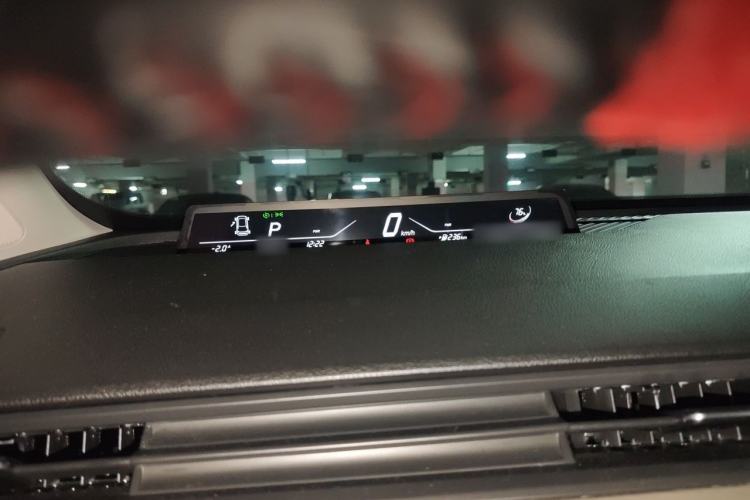 Used NETA V 2021 Standard Range Entertainment Version – Upgraded Model Instrument Cluster
