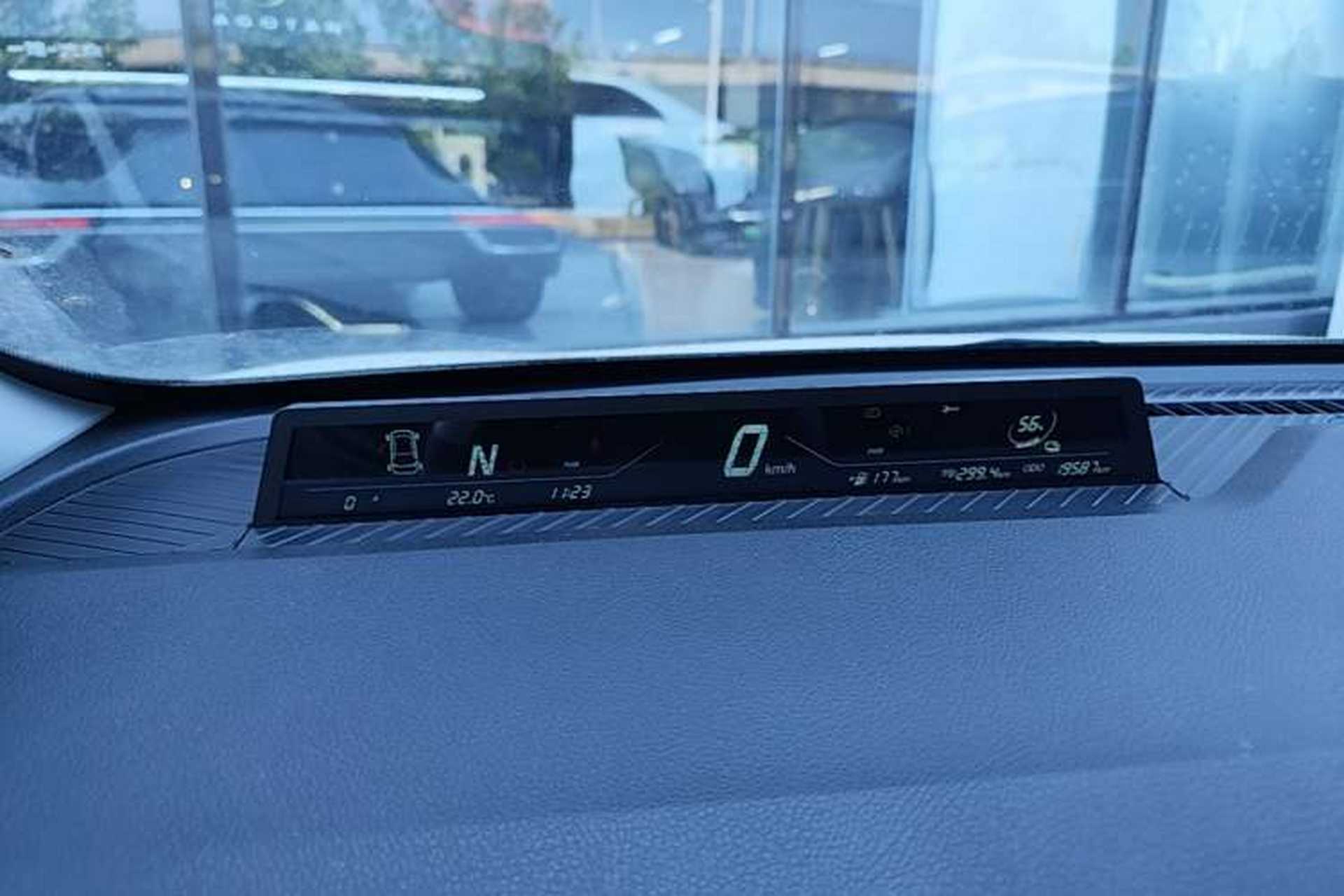 Used NETA V 2021 Standard Range Entertainment Edition Instrument Cluster