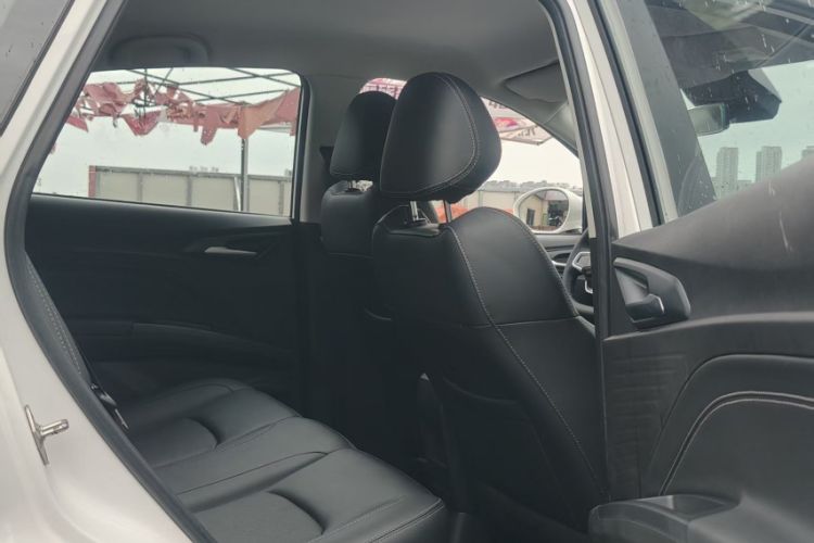 Used NETA V 2021 Standard Range Entertainment Edition Interior 3