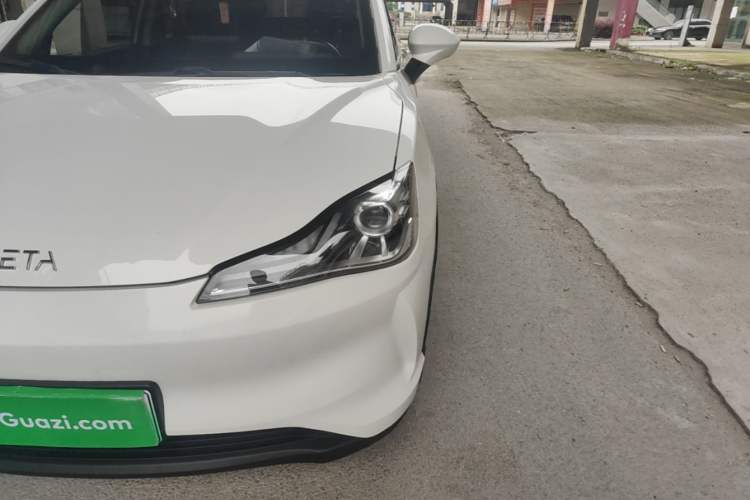 Used NETA V 2021 Standard Range Entertainment Edition Left Front Headlight