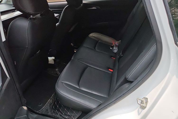 Used NETA V 2021 Long-Range Entertainment Edition Upgrade Model Left Rear Seat