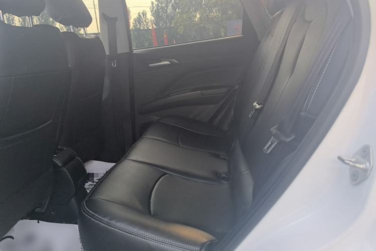 Used NETA V 2021 Standard Range Entertainment Version – Upgraded Model Left Rear Seat
