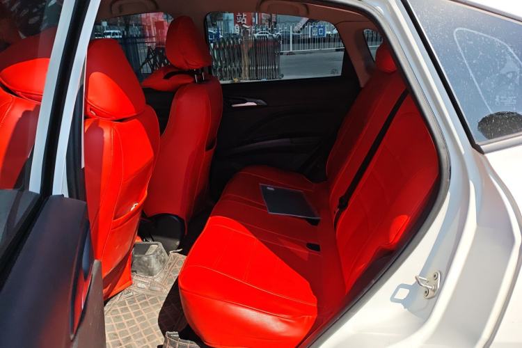 Used NETA V 2021 Standard Range Entertainment Version – Upgraded Model Left Rear Seat