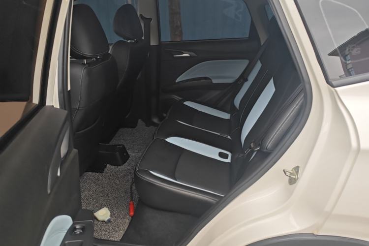 Used NETA V 2021 Long-Range Entertainment Edition Left Rear Seat