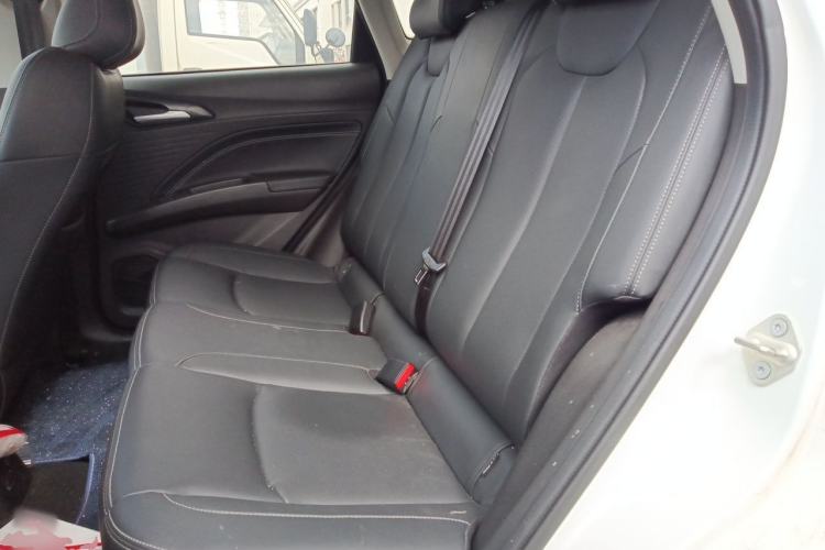 Used NETA V 2021 Long-Range Entertainment Edition Upgrade Model Left Rear Seat