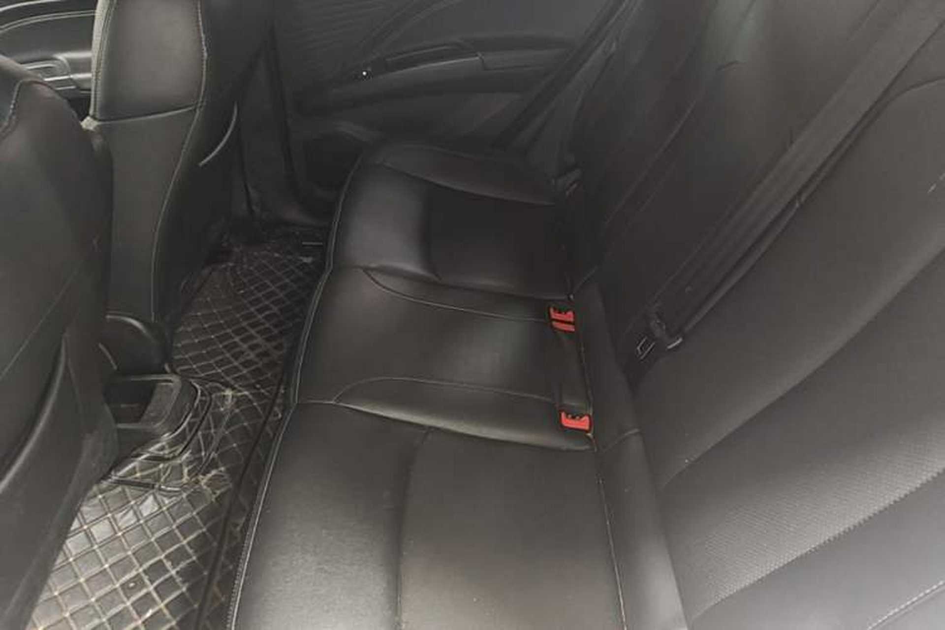 Used NETA V 2021 Long-Range Entertainment Edition Upgrade Model Left Rear Seat