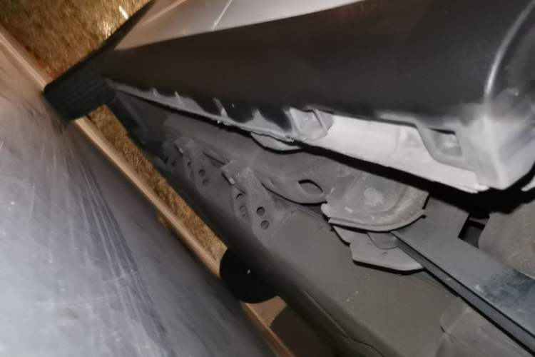 Used NETA V 2021 Standard Range Entertainment Edition Left Side Sill