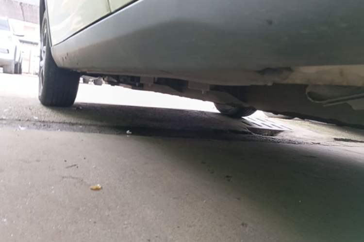 Used NETA V 2021 Standard Range Entertainment Version – Upgraded Model Left Side Sill