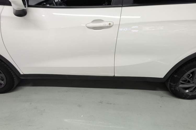 Used NETA V 2021 Standard Range Entertainment Version – Upgraded Model Left Side Sill
