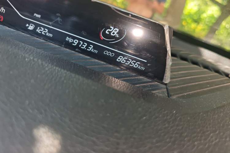 Used NETA V 2021 Long-Range Smart Edition Upgrade Model Odometer Close Up