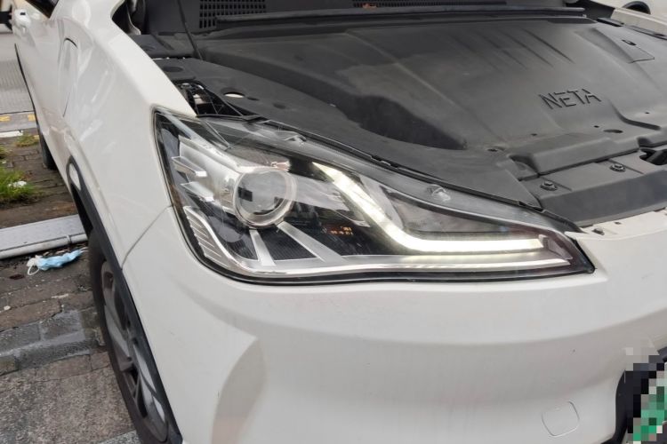 Used NETA V 2021 Standard Range Version Right Front Headlight
