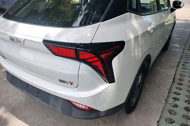 Used NETA V 2021 Standard Range Entertainment Version – Upgraded Model Right Rear Taillight