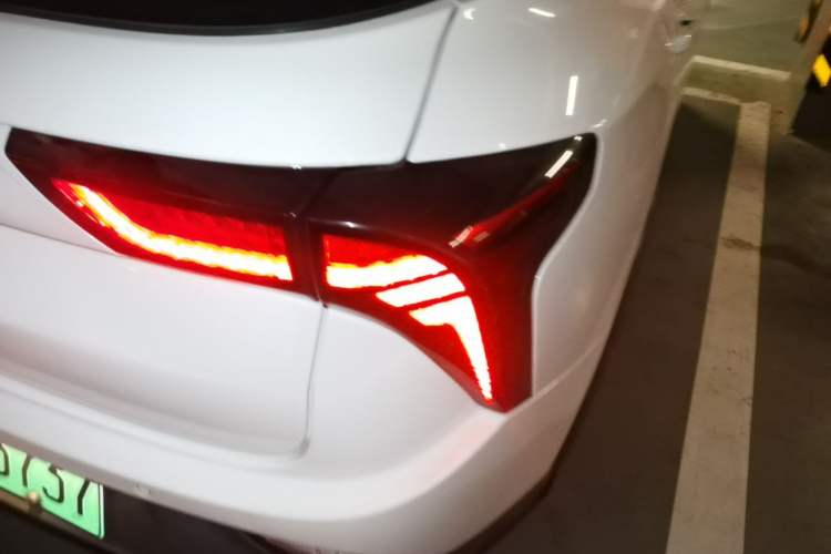 Used NETA V 2021 Standard Range Entertainment Edition Right Rear Taillight