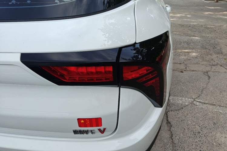 Used NETA V 2021 Standard Range Entertainment Version – Upgraded Model Right Rear Taillight