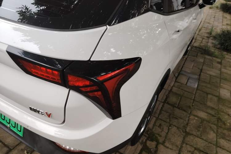 Used NETA V 2021 Standard Range Entertainment Edition Right Rear Taillight
