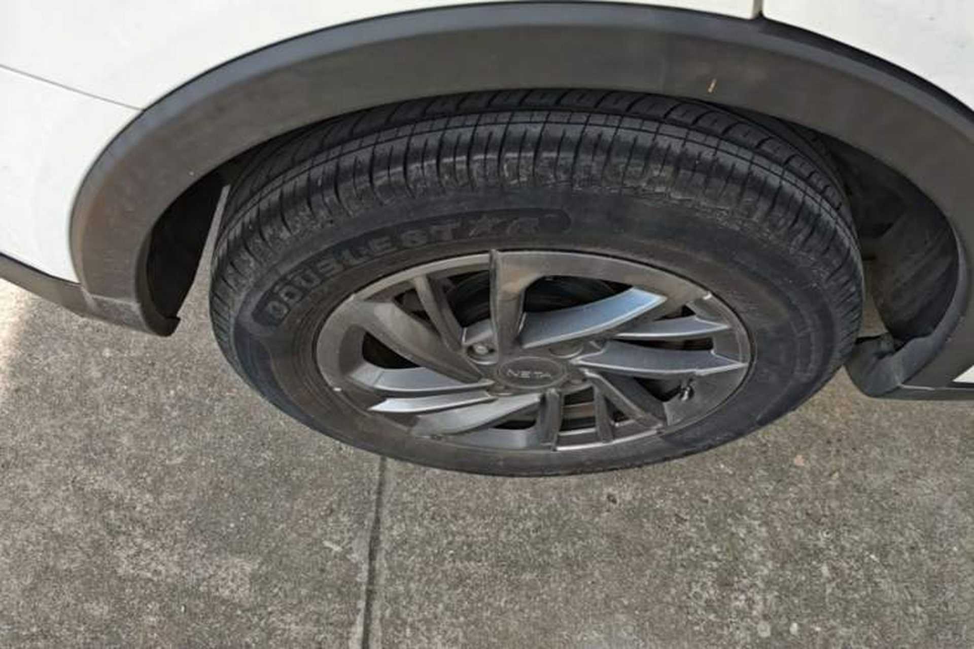 Used NETA V 2021 Standard Range Entertainment Version – Upgraded Model Right Rear Wheel Hub