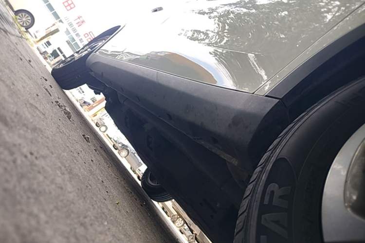 Used NETA V 2021 Standard Range Entertainment Version – Upgraded Model Right Side Sill