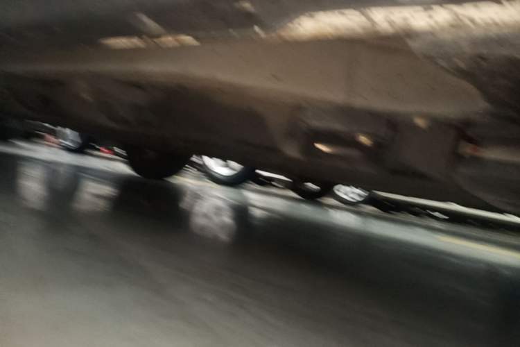Used NETA V 2021 Standard Range Entertainment Edition Right Side Sill