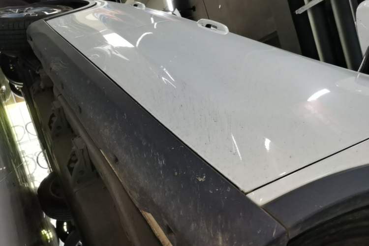 Used NETA V 2021 Standard Range Entertainment Version – Upgraded Model Right Side Sill