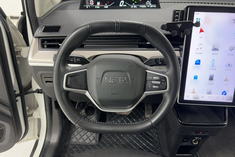 Used NETA V 2021 Standard Range Entertainment Edition Steering Wheel