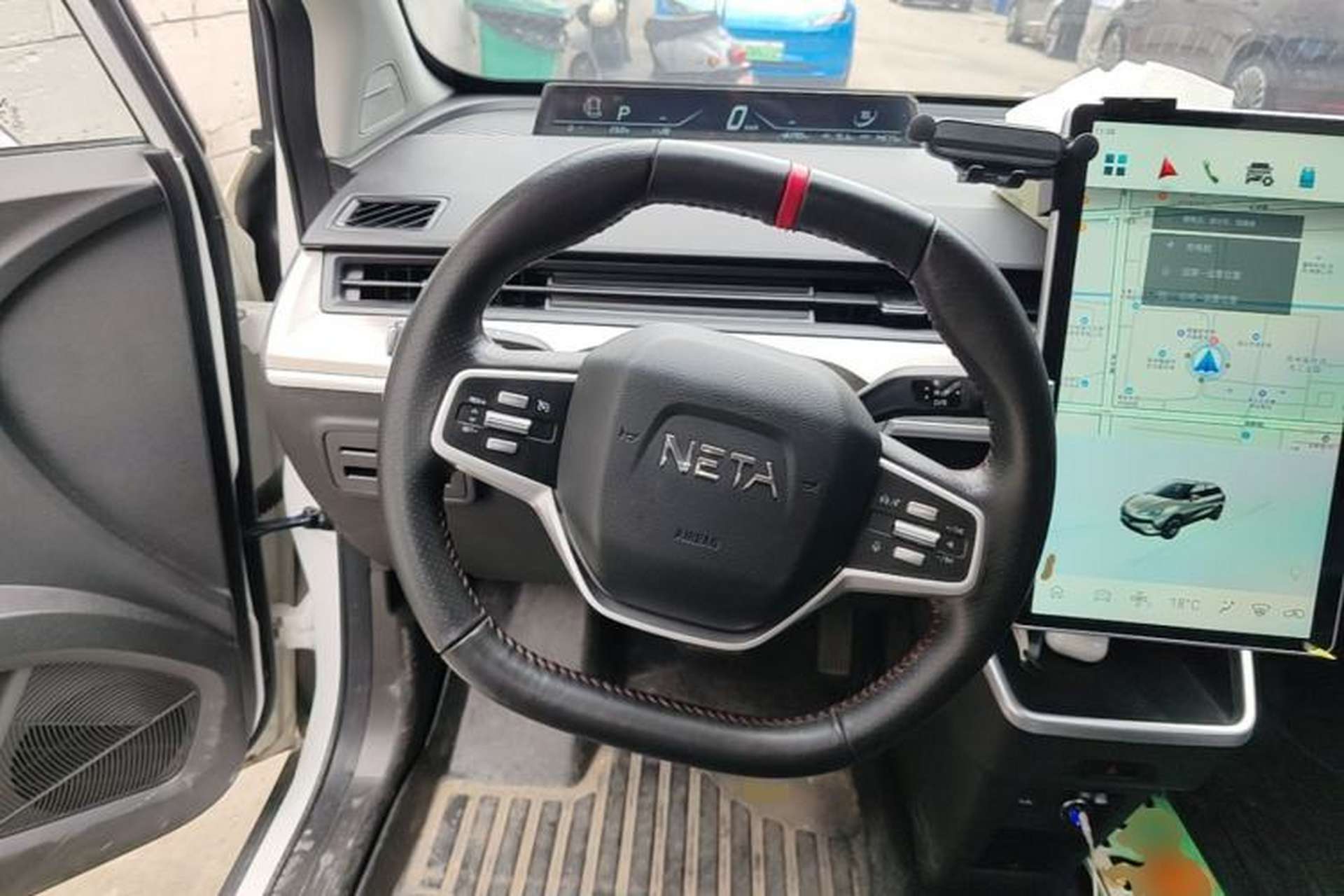 Used NETA V 2021 Long-Range Entertainment Edition Upgrade Model Steering Wheel